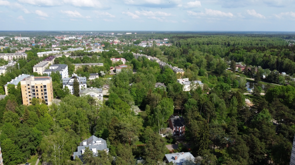 19.05.21 Вид на улицу Парковую